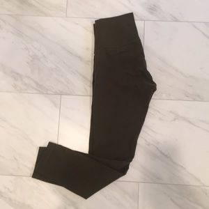 Lulu lemon wunder under